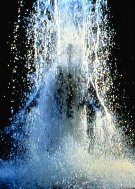 BILL VIOLA, THE CROSSING (1996)